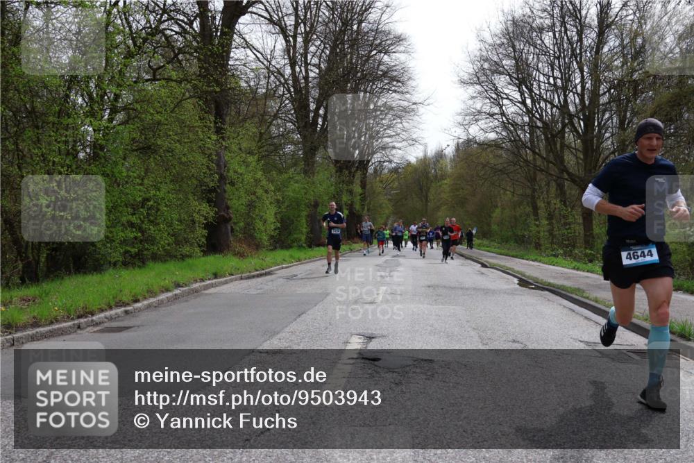 12.04.2026 - 45. Internationalen Wilhelmsburger Insellauf Yannick Fuchs http://msf.ph/oto/9503943 12.04.2026 12:51:30 Laufen 3154, 4644 meine-sportfotos.de