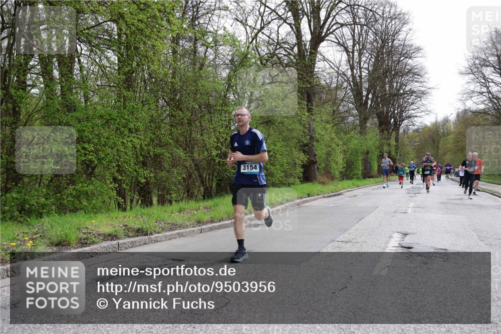 12.04.2026 - 45. Internationalen Wilhelmsburger Insellauf Yannick Fuchs http://msf.ph/oto/9503956 12.04.2026 12:51:33 Laufen 3154 meine-sportfotos.de