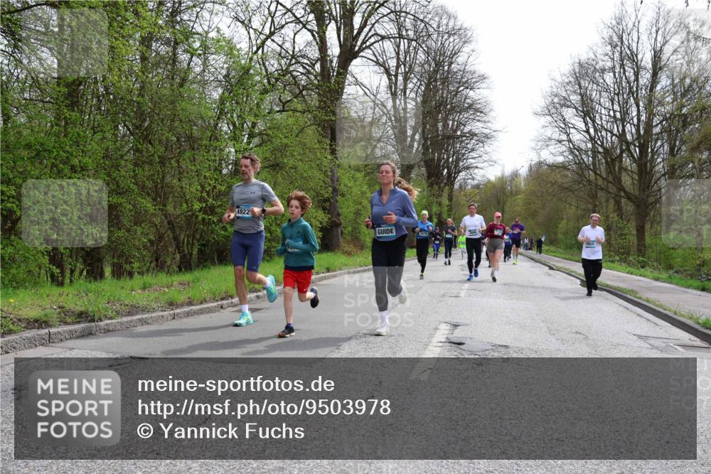 12.04.2026 - 45. Internationalen Wilhelmsburger Insellauf Yannick Fuchs http://msf.ph/oto/9503978 12.04.2026 12:51:39 Laufen 4922 meine-sportfotos.de