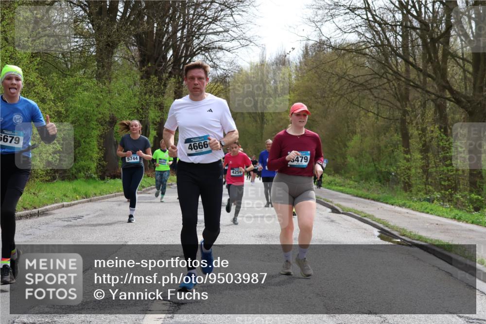 12.04.2026 - 45. Internationalen Wilhelmsburger Insellauf Yannick Fuchs http://msf.ph/oto/9503987 12.04.2026 12:51:41 Laufen 5679, 5744, 4666, 4255, 479 meine-sportfotos.de