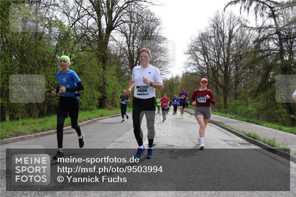 12.04.2026 - 45. Internationalen Wilhelmsburger Insellauf Yannick Fuchs http://msf.ph/oto/9503994 12.04.2026 12:51:42 Laufen 5744, 4666, 4259, 3479 meine-sportfotos.de