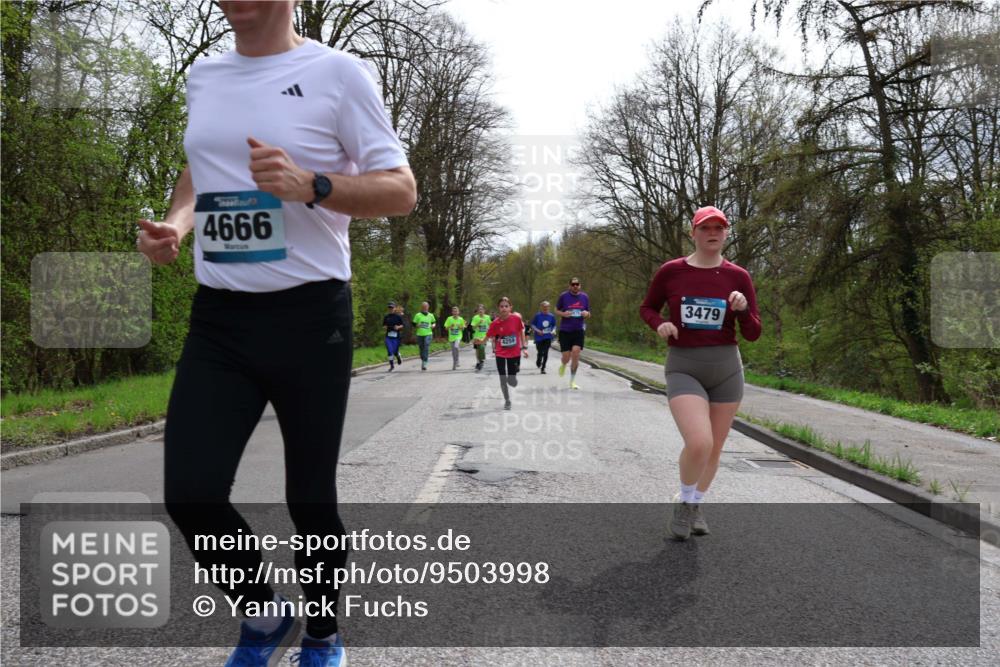 12.04.2026 - 45. Internationalen Wilhelmsburger Insellauf Yannick Fuchs http://msf.ph/oto/9503998 12.04.2026 12:51:43 Laufen 4666, 4259, 3479 meine-sportfotos.de