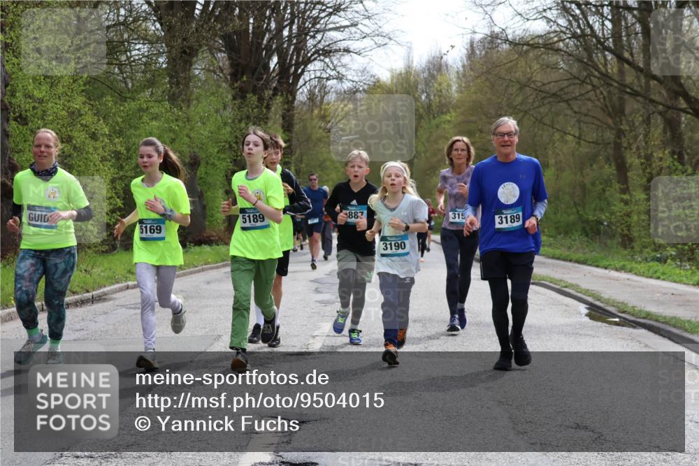 12.04.2026 - 45. Internationalen Wilhelmsburger Insellauf Yannick Fuchs http://msf.ph/oto/9504015 12.04.2026 12:51:46 Laufen 887, 5189, 5169, 3190, 315, 3189 meine-sportfotos.de