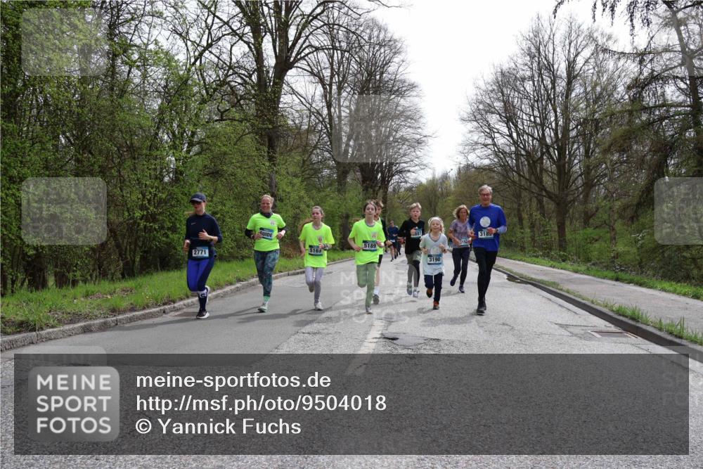 12.04.2026 - 45. Internationalen Wilhelmsburger Insellauf Yannick Fuchs http://msf.ph/oto/9504018 12.04.2026 12:51:47 Laufen 2771, 5189, 5163, 3190, 15, 3185 meine-sportfotos.de