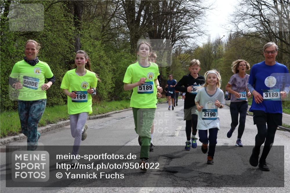 12.04.2026 - 45. Internationalen Wilhelmsburger Insellauf Yannick Fuchs http://msf.ph/oto/9504022 12.04.2026 12:51:47 Laufen 169, 5189, 88, 152, 3189, 3190 meine-sportfotos.de