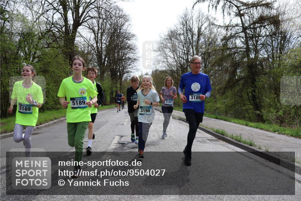12.04.2026 - 45. Internationalen Wilhelmsburger Insellauf Yannick Fuchs http://msf.ph/oto/9504027 12.04.2026 12:51:48 Laufen 5169, 5189, 4887, 3190, 3152, 3189 meine-sportfotos.de