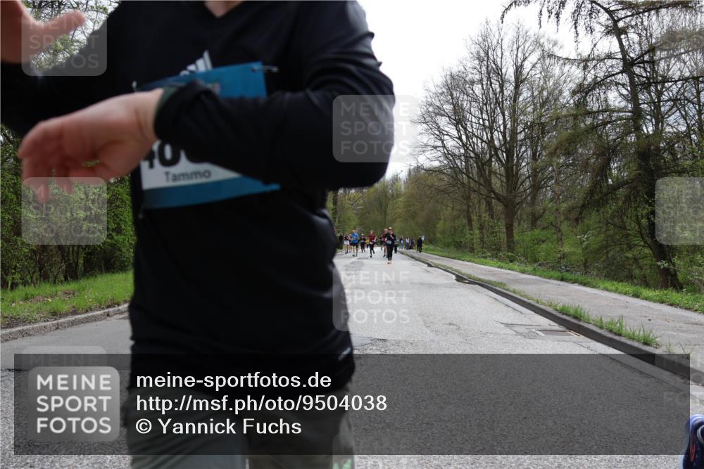 12.04.2026 - 45. Internationalen Wilhelmsburger Insellauf Yannick Fuchs http://msf.ph/oto/9504038 12.04.2026 12:51:50 Laufen 40 meine-sportfotos.de