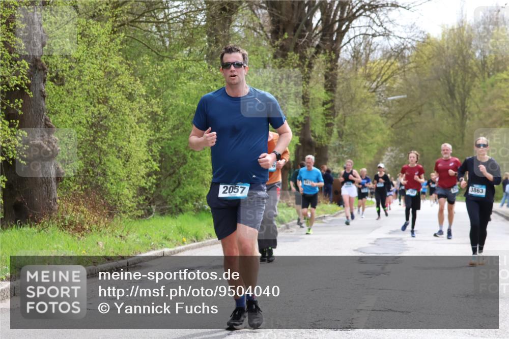 12.04.2026 - 45. Internationalen Wilhelmsburger Insellauf Yannick Fuchs http://msf.ph/oto/9504040 12.04.2026 12:51:52 Laufen 2057, 3863 meine-sportfotos.de