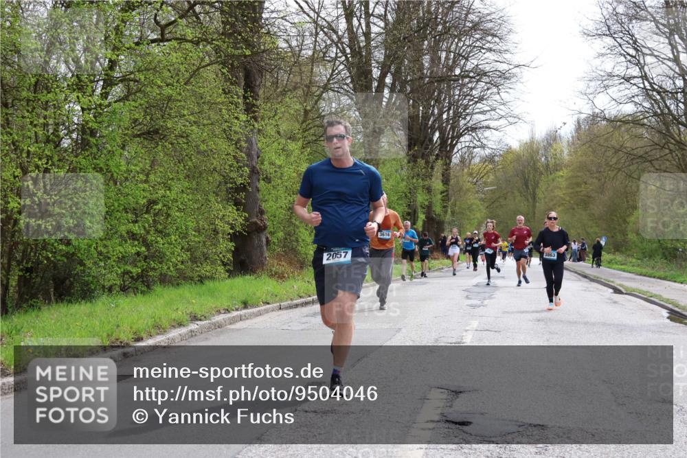12.04.2026 - 45. Internationalen Wilhelmsburger Insellauf Yannick Fuchs http://msf.ph/oto/9504046 12.04.2026 12:51:53 Laufen 2057, 3616, 3863 meine-sportfotos.de