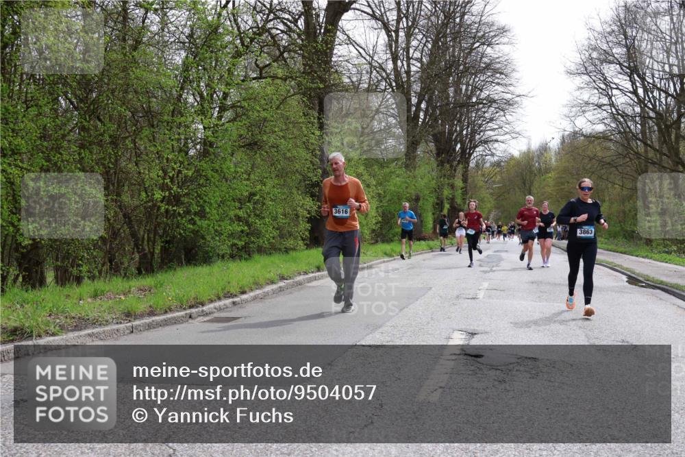 12.04.2026 - 45. Internationalen Wilhelmsburger Insellauf Yannick Fuchs http://msf.ph/oto/9504057 12.04.2026 12:51:55 Laufen 3616, 3863 meine-sportfotos.de
