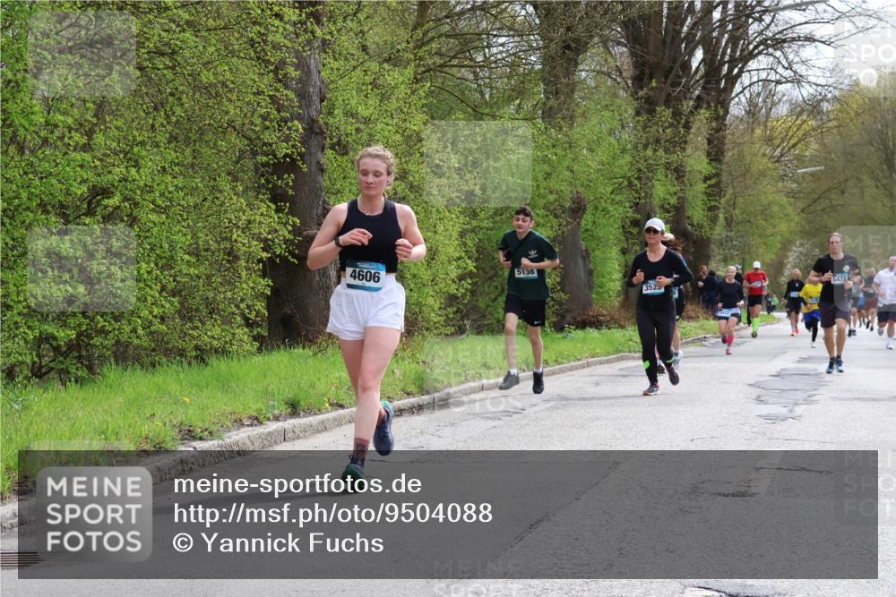 12.04.2026 - 45. Internationalen Wilhelmsburger Insellauf Yannick Fuchs http://msf.ph/oto/9504088 12.04.2026 12:52:01 Laufen 5138, 4606, 3525, 3422 meine-sportfotos.de
