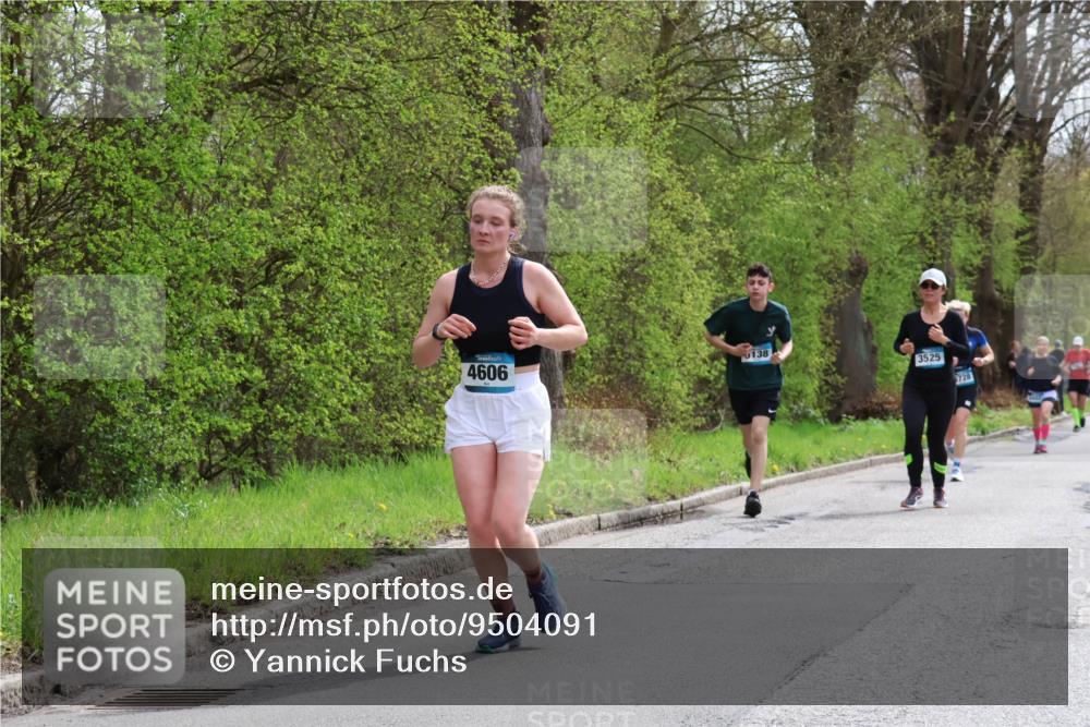 12.04.2026 - 45. Internationalen Wilhelmsburger Insellauf Yannick Fuchs http://msf.ph/oto/9504091 12.04.2026 12:52:02 Laufen 4606, 138, 3525, 728 meine-sportfotos.de
