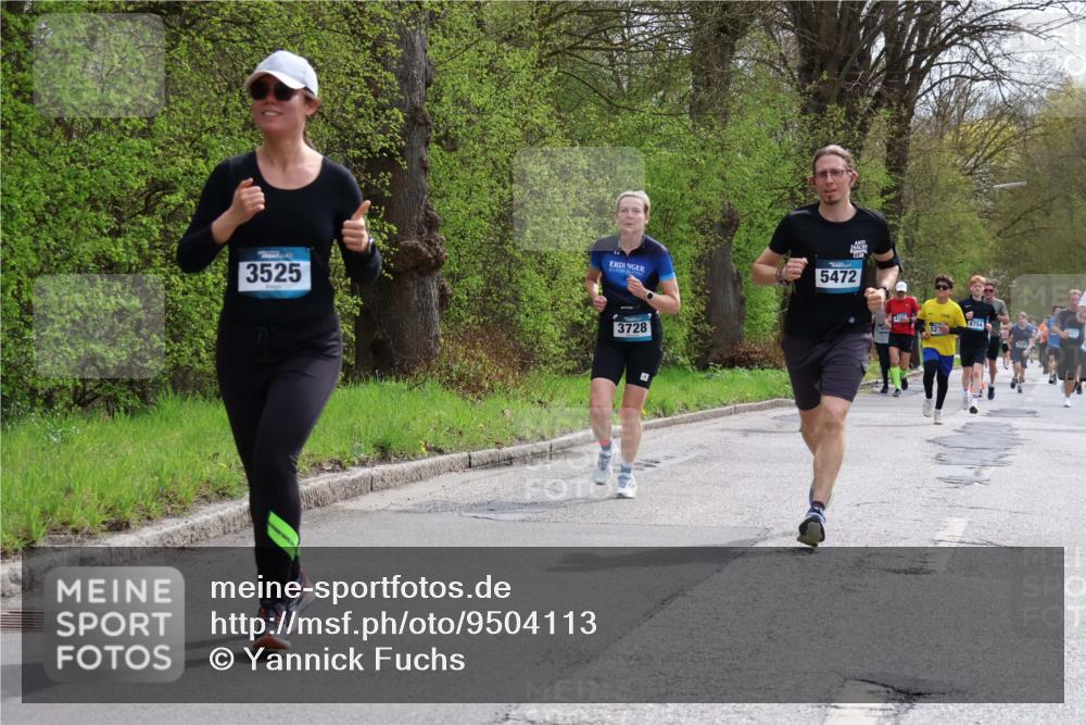 12.04.2026 - 45. Internationalen Wilhelmsburger Insellauf Yannick Fuchs http://msf.ph/oto/9504113 12.04.2026 12:52:05 Laufen 3525, 5472, 3728, 527, 4754, 663 meine-sportfotos.de