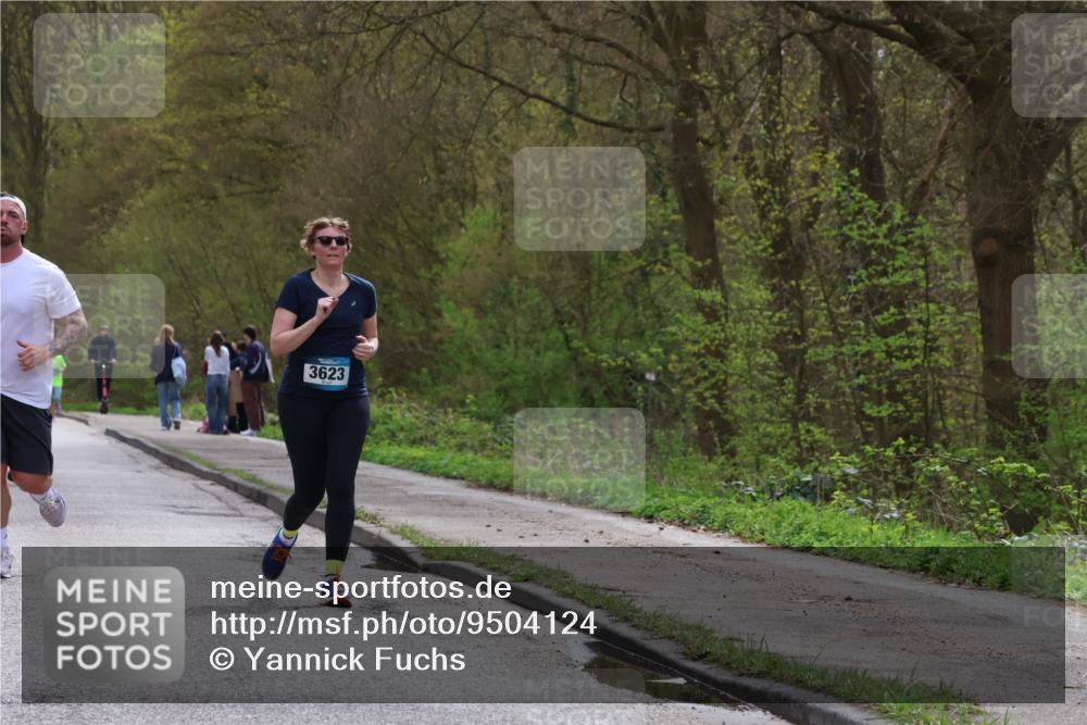 12.04.2026 - 45. Internationalen Wilhelmsburger Insellauf Yannick Fuchs http://msf.ph/oto/9504124 12.04.2026 12:52:08 Laufen 3623 meine-sportfotos.de