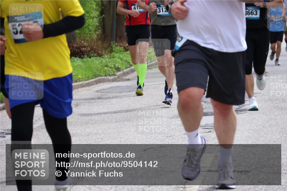12.04.2026 - 45. Internationalen Wilhelmsburger Insellauf Yannick Fuchs http://msf.ph/oto/9504142 12.04.2026 12:52:11 Laufen 312, 52, 3663, 5689 meine-sportfotos.de
