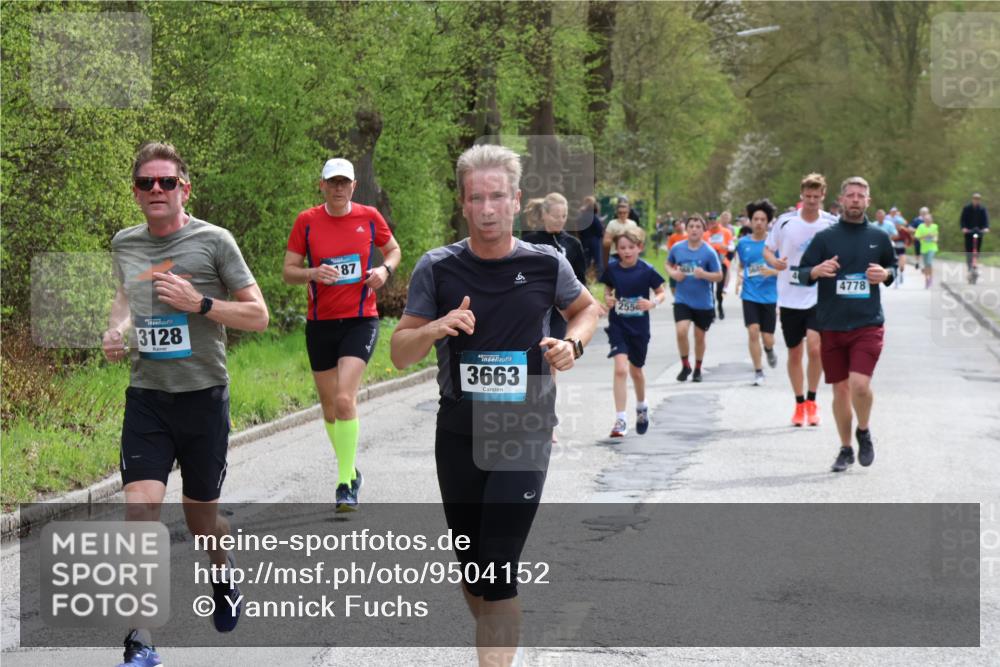 12.04.2026 - 45. Internationalen Wilhelmsburger Insellauf Yannick Fuchs http://msf.ph/oto/9504152 12.04.2026 12:52:14 Laufen 3128, 87, 3663, 255, 4778 meine-sportfotos.de