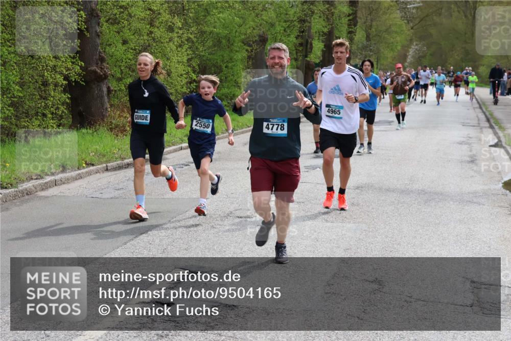 12.04.2026 - 45. Internationalen Wilhelmsburger Insellauf Yannick Fuchs http://msf.ph/oto/9504165 12.04.2026 12:52:18 Laufen 4965, 4778, 2550 meine-sportfotos.de