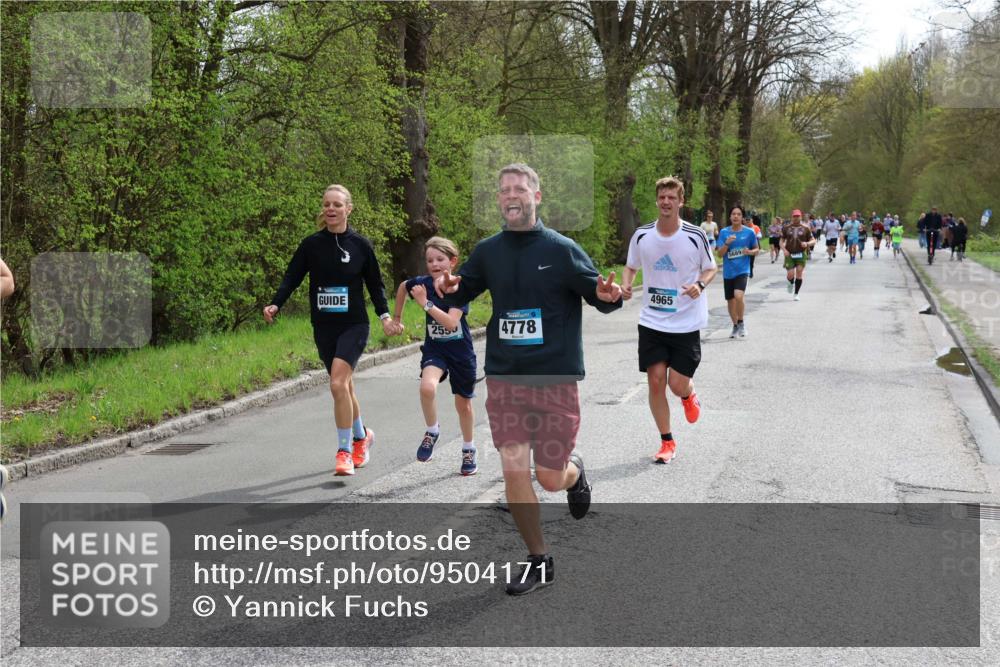 12.04.2026 - 45. Internationalen Wilhelmsburger Insellauf Yannick Fuchs http://msf.ph/oto/9504171 12.04.2026 12:52:19 Laufen 255, 4778, 4965, 5689 meine-sportfotos.de