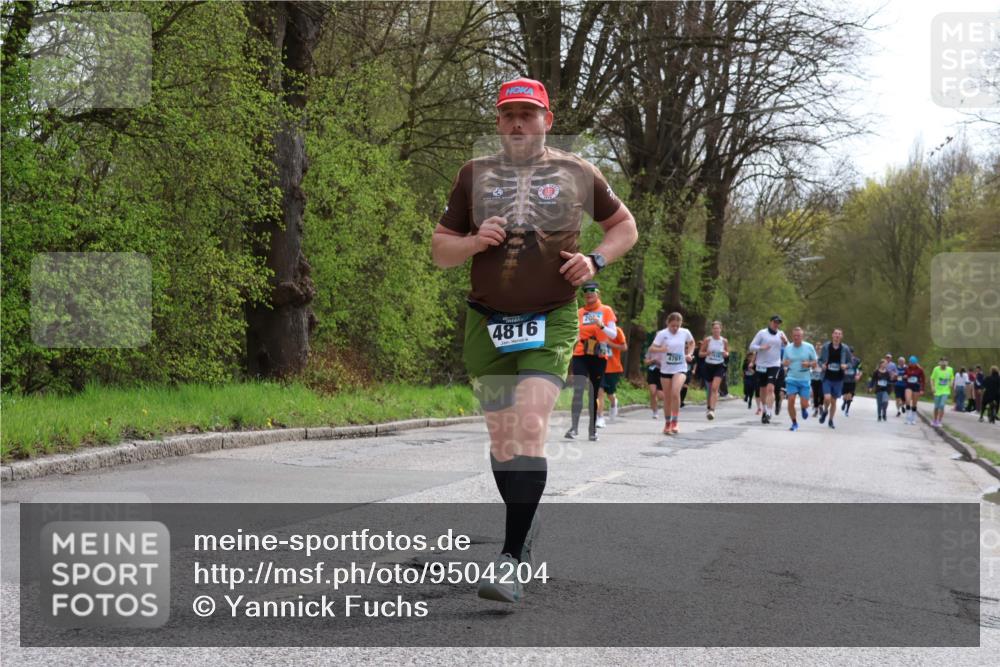 12.04.2026 - 45. Internationalen Wilhelmsburger Insellauf Yannick Fuchs http://msf.ph/oto/9504204 12.04.2026 12:52:26 Laufen 4816, 20, 4761 meine-sportfotos.de