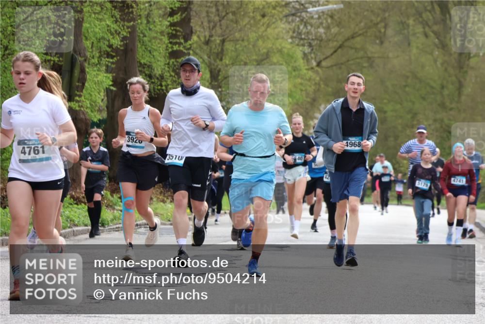 12.04.2026 - 45. Internationalen Wilhelmsburger Insellauf Yannick Fuchs http://msf.ph/oto/9504214 12.04.2026 12:52:28 Laufen 4761, 3920, 40, 3510, 50, 42, 4968, 5179, 4741 meine-sportfotos.de