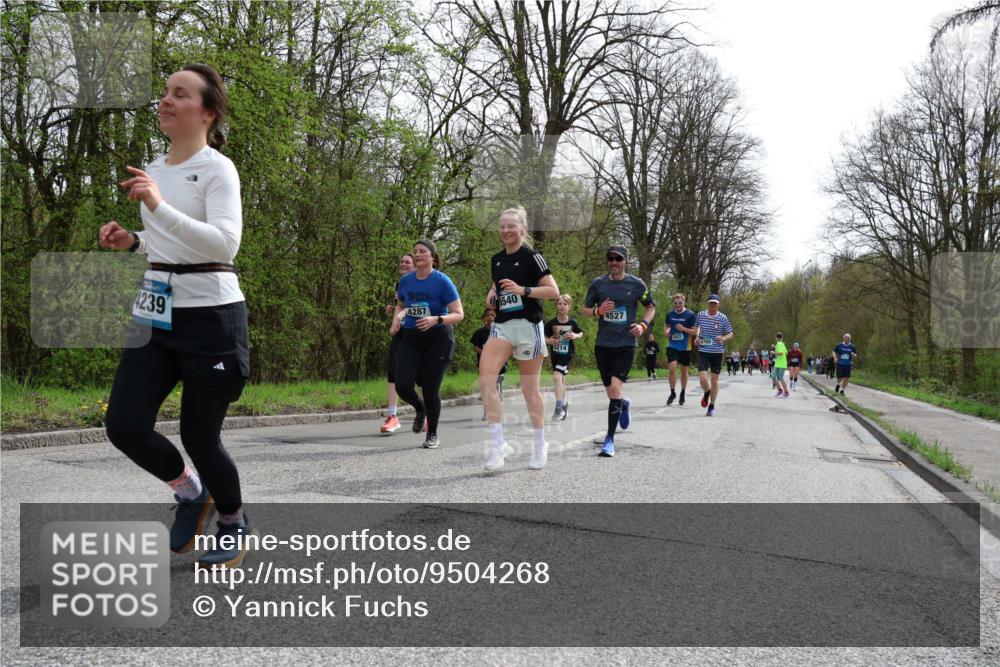 12.04.2026 - 45. Internationalen Wilhelmsburger Insellauf Yannick Fuchs http://msf.ph/oto/9504268 12.04.2026 12:52:39 Laufen 4239, 4287, 5540, 5214, 4527, 4760 meine-sportfotos.de
