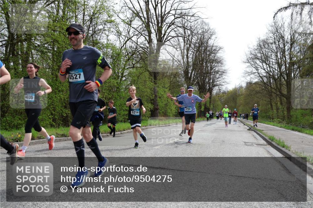 12.04.2026 - 45. Internationalen Wilhelmsburger Insellauf Yannick Fuchs http://msf.ph/oto/9504275 12.04.2026 12:52:40 Laufen 4035, 4527, 11, 4760, 244, 5214 meine-sportfotos.de