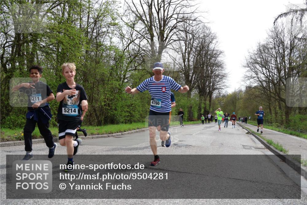 12.04.2026 - 45. Internationalen Wilhelmsburger Insellauf Yannick Fuchs http://msf.ph/oto/9504281 12.04.2026 12:52:41 Laufen 5211, 5214, 4760 meine-sportfotos.de