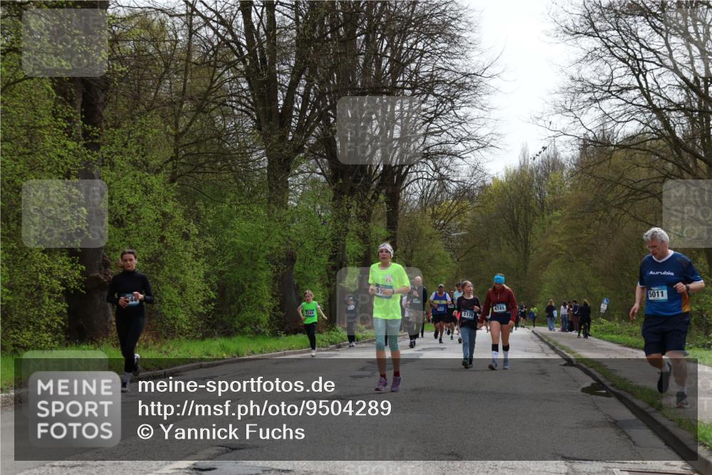 12.04.2026 - 45. Internationalen Wilhelmsburger Insellauf Yannick Fuchs http://msf.ph/oto/9504289 12.04.2026 12:52:43 Laufen 4741, 5179, 5011 meine-sportfotos.de
