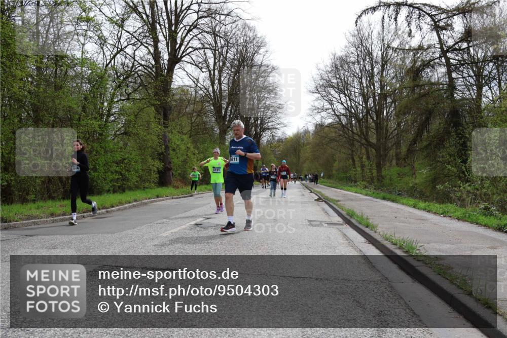 12.04.2026 - 45. Internationalen Wilhelmsburger Insellauf Yannick Fuchs http://msf.ph/oto/9504303 12.04.2026 12:52:45 Laufen 5644, 5191, 5011 meine-sportfotos.de