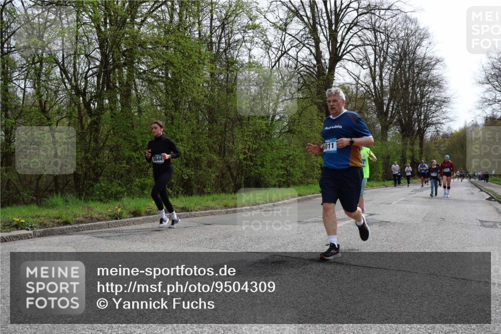 12.04.2026 - 45. Internationalen Wilhelmsburger Insellauf Yannick Fuchs http://msf.ph/oto/9504309 12.04.2026 12:52:46 Laufen 5644, 5011 meine-sportfotos.de