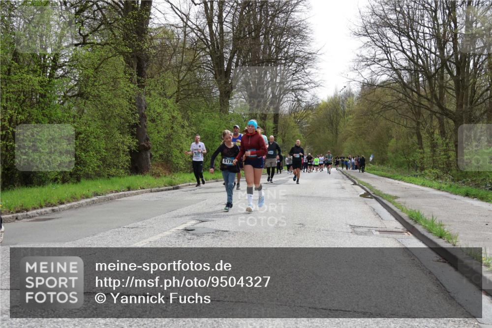 12.04.2026 - 45. Internationalen Wilhelmsburger Insellauf Yannick Fuchs http://msf.ph/oto/9504327 12.04.2026 12:52:50 Laufen 4623, 5179 meine-sportfotos.de