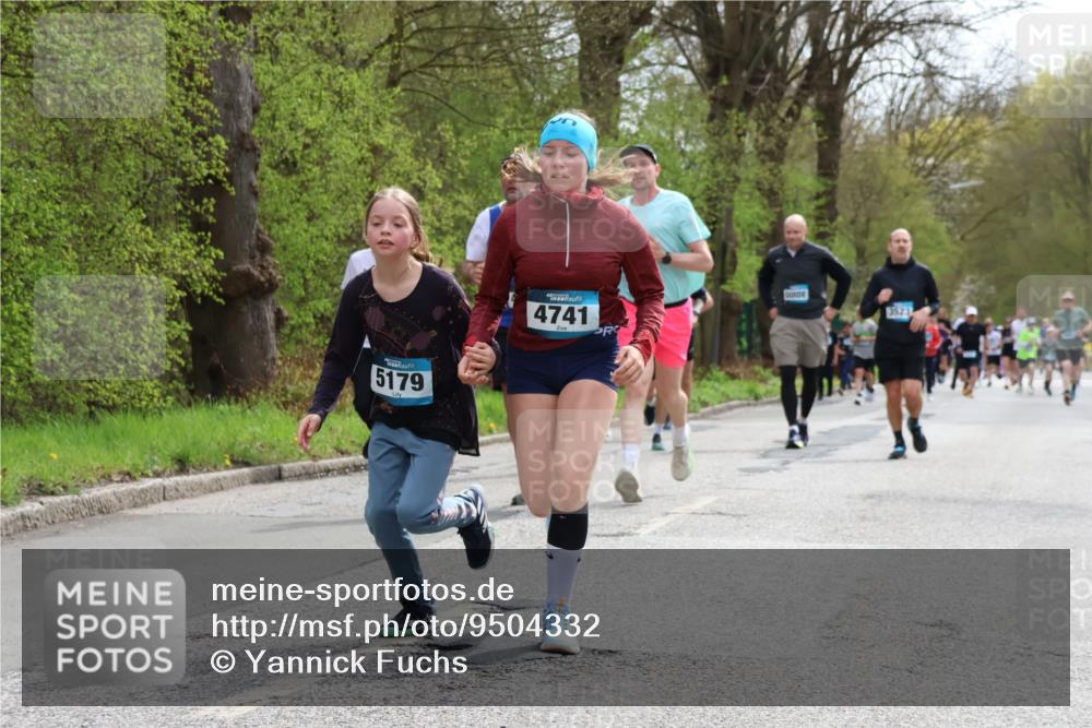 12.04.2026 - 45. Internationalen Wilhelmsburger Insellauf Yannick Fuchs http://msf.ph/oto/9504332 12.04.2026 12:52:51 Laufen 5179, 4741, 3523 meine-sportfotos.de