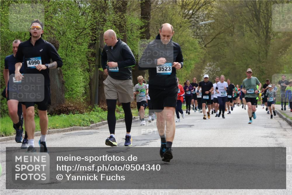 12.04.2026 - 45. Internationalen Wilhelmsburger Insellauf Yannick Fuchs http://msf.ph/oto/9504340 12.04.2026 12:52:53 Laufen 4990, 3523, 3962, 3207, 5111, 4128, 2735, 2493 meine-sportfotos.de