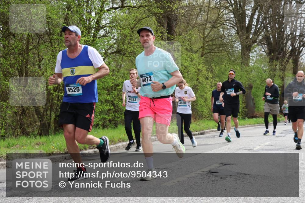 12.04.2026 - 45. Internationalen Wilhelmsburger Insellauf Yannick Fuchs http://msf.ph/oto/9504343 12.04.2026 12:52:53 Laufen 4525, 4623, 4072, 24, 4620, 306, 4990, 3523 meine-sportfotos.de