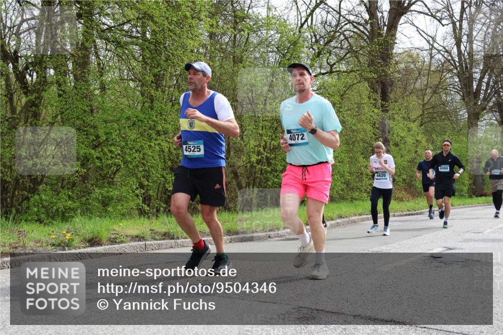 12.04.2026 - 45. Internationalen Wilhelmsburger Insellauf Yannick Fuchs http://msf.ph/oto/9504346 12.04.2026 12:52:54 Laufen 4072, 4525, 4620, 4990 meine-sportfotos.de