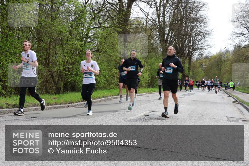12.04.2026 - 45. Internationalen Wilhelmsburger Insellauf Yannick Fuchs http://msf.ph/oto/9504353 12.04.2026 12:52:55 Laufen 124, 4623, 4620, 4990, 3523, 3062 meine-sportfotos.de
