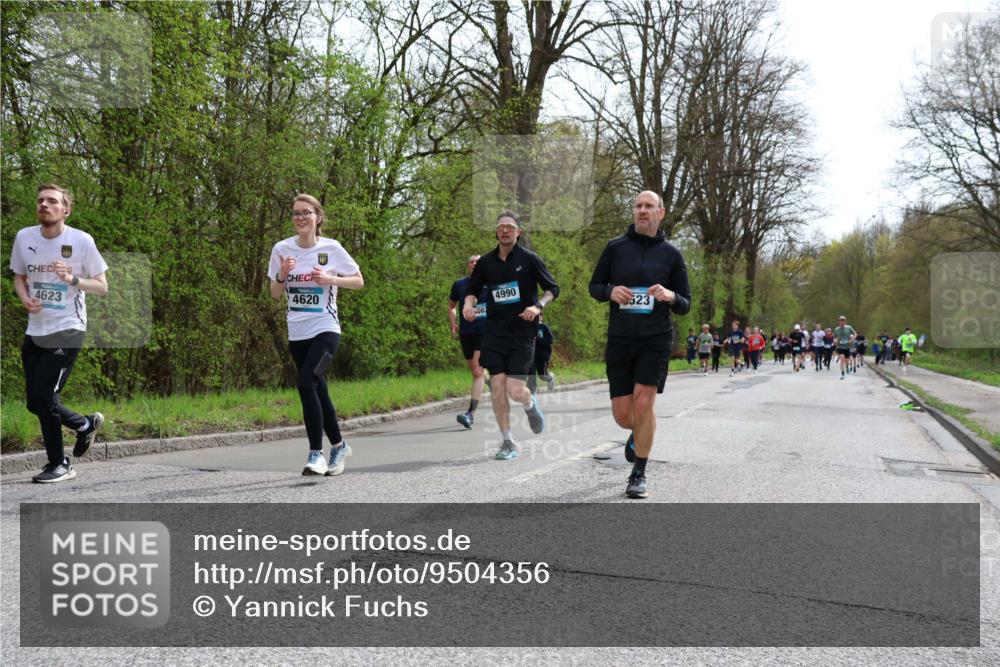 12.04.2026 - 45. Internationalen Wilhelmsburger Insellauf Yannick Fuchs http://msf.ph/oto/9504356 12.04.2026 12:52:56 Laufen 4623, 4620, 4990, 523 meine-sportfotos.de