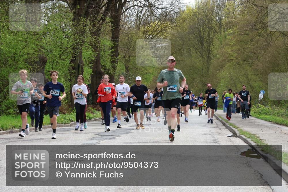 12.04.2026 - 45. Internationalen Wilhelmsburger Insellauf Yannick Fuchs http://msf.ph/oto/9504373 12.04.2026 12:52:59 Laufen 5107, 5124, 4023, 11, 5120, 81, 2735, 226, 5339, 3962, 2939, 2930, 41 meine-sportfotos.de