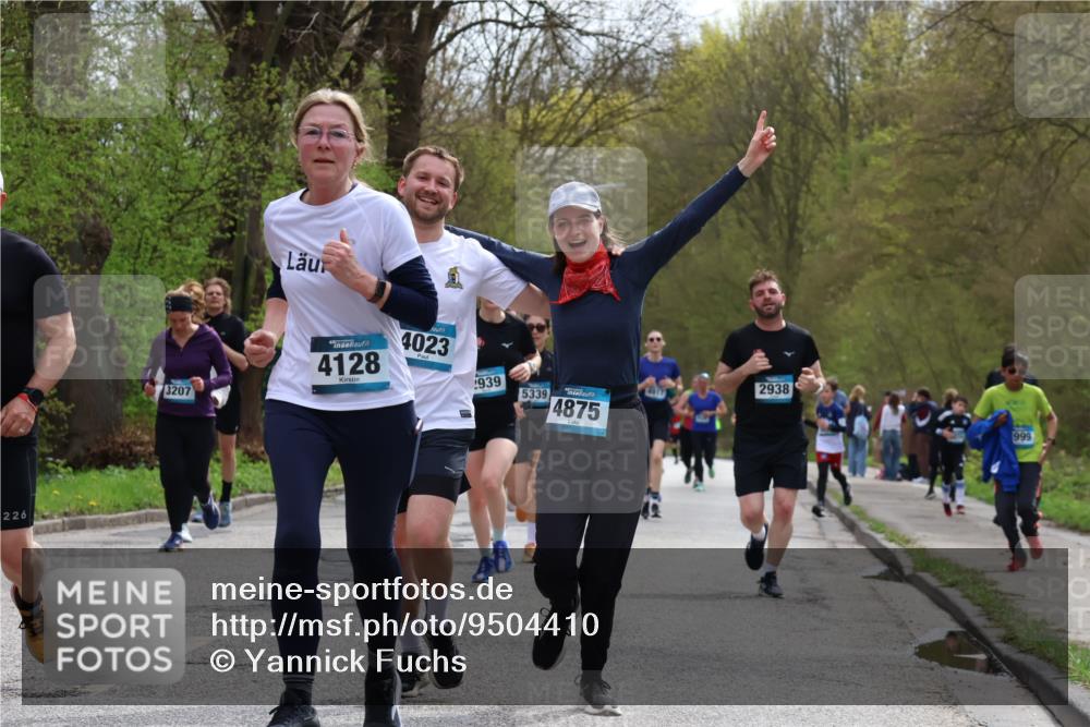 12.04.2026 - 45. Internationalen Wilhelmsburger Insellauf Yannick Fuchs http://msf.ph/oto/9504410 12.04.2026 12:53:06 Laufen 226, 3207, 4128, 4023, 1939, 5339, 4875, 2938, 999 meine-sportfotos.de