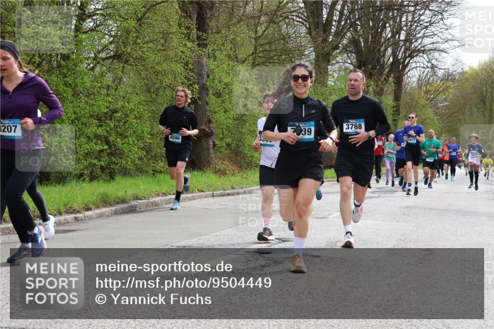 12.04.2026 - 45. Internationalen Wilhelmsburger Insellauf Yannick Fuchs http://msf.ph/oto/9504449 12.04.2026 12:53:12 Laufen 3207, 4096, 39, 3768, 4170, 47, 4917, 2369, 507 meine-sportfotos.de