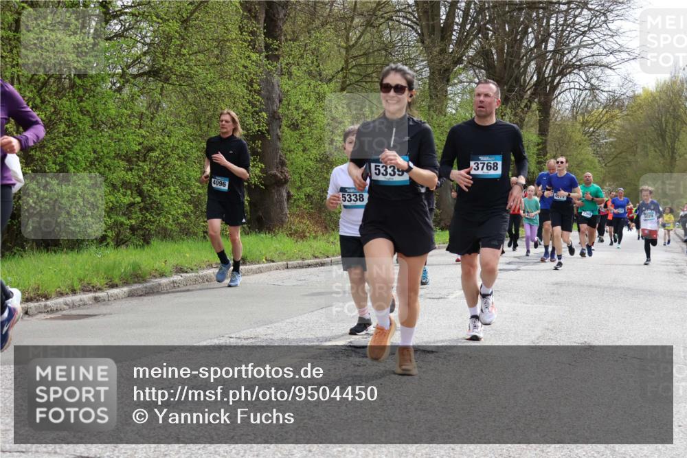 12.04.2026 - 45. Internationalen Wilhelmsburger Insellauf Yannick Fuchs http://msf.ph/oto/9504450 12.04.2026 12:53:12 Laufen 4096, 5338, 5339, 3768, 4977, 5079 meine-sportfotos.de