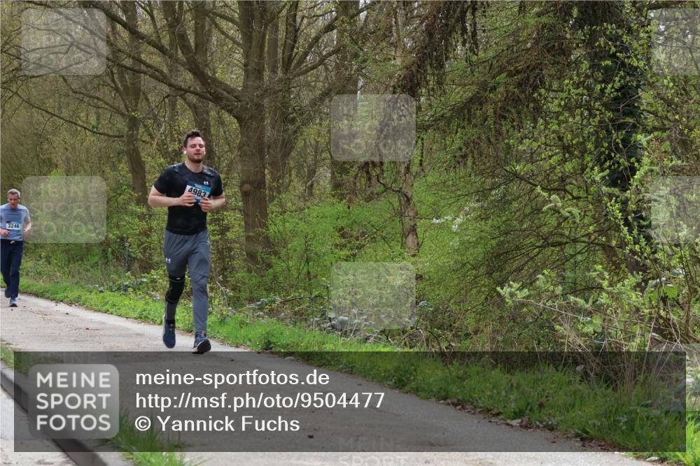 12.04.2026 - 45. Internationalen Wilhelmsburger Insellauf Yannick Fuchs http://msf.ph/oto/9504477 12.04.2026 12:53:18 Laufen 3246, 4983 meine-sportfotos.de