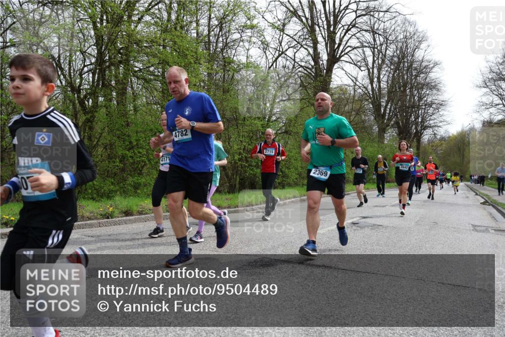 12.04.2026 - 45. Internationalen Wilhelmsburger Insellauf Yannick Fuchs http://msf.ph/oto/9504489 12.04.2026 12:53:20 Laufen 4171, 4782, 2715, 2642, 3737, 2369 meine-sportfotos.de