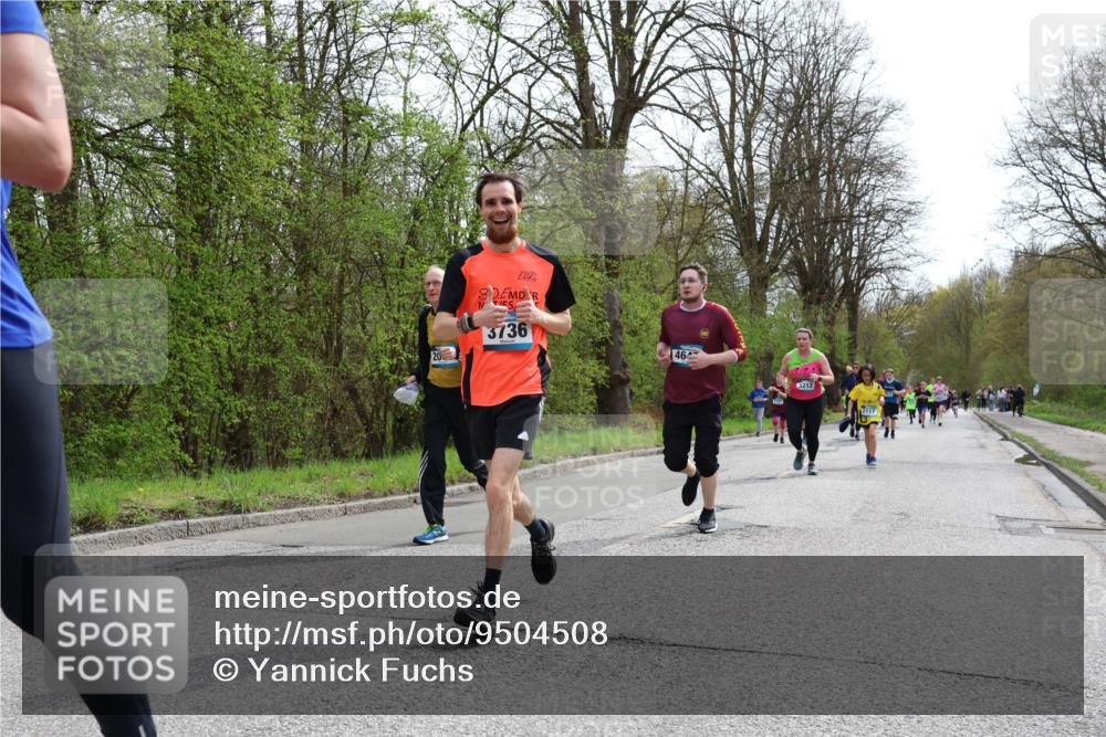 12.04.2026 - 45. Internationalen Wilhelmsburger Insellauf Yannick Fuchs http://msf.ph/oto/9504508 12.04.2026 12:53:23 Laufen 20, 3736, 464, 3212, 2117 meine-sportfotos.de