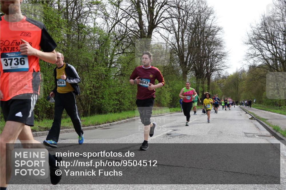 12.04.2026 - 45. Internationalen Wilhelmsburger Insellauf Yannick Fuchs http://msf.ph/oto/9504512 12.04.2026 12:53:24 Laufen 30, 3736, 4647, 2063, 212 meine-sportfotos.de