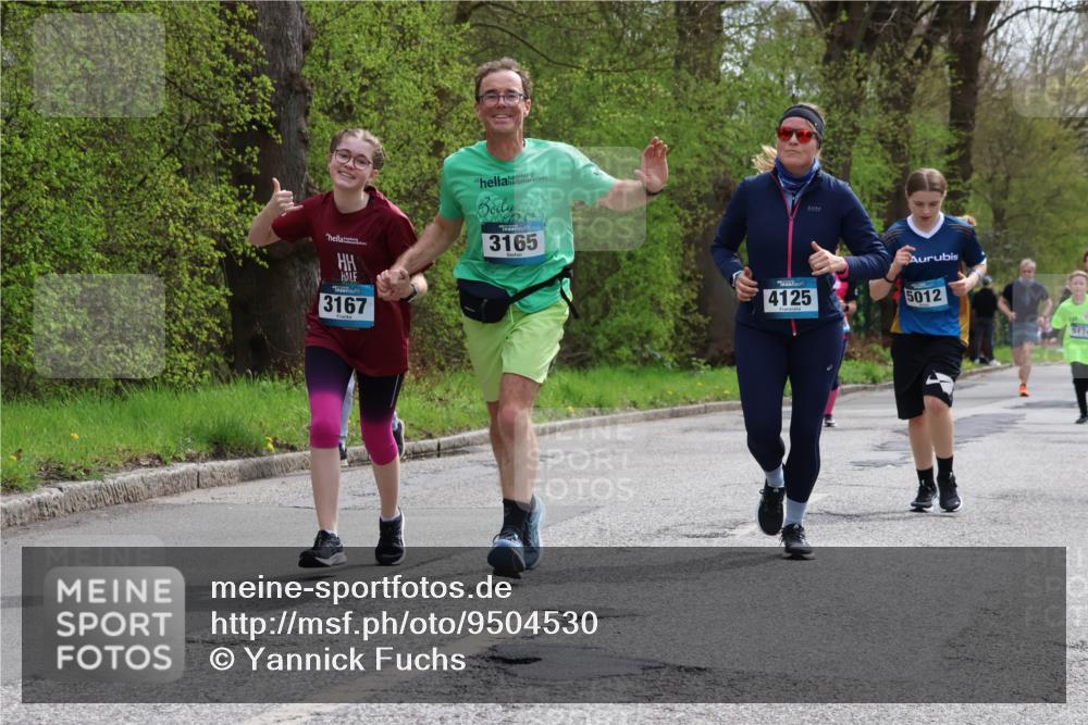 12.04.2026 - 45. Internationalen Wilhelmsburger Insellauf Yannick Fuchs http://msf.ph/oto/9504530 12.04.2026 12:53:28 Laufen 3167, 3165, 4125, 5012, 517 meine-sportfotos.de