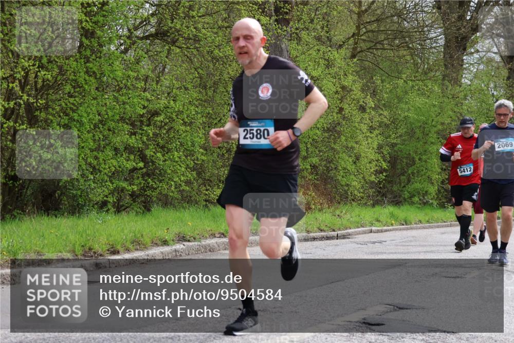 12.04.2026 - 45. Internationalen Wilhelmsburger Insellauf Yannick Fuchs http://msf.ph/oto/9504584 12.04.2026 12:53:39 Laufen 2580, 5412, 2069 meine-sportfotos.de