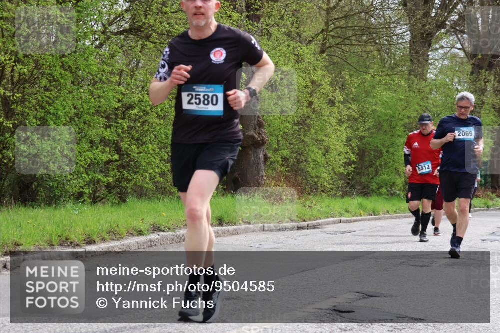 12.04.2026 - 45. Internationalen Wilhelmsburger Insellauf Yannick Fuchs http://msf.ph/oto/9504585 12.04.2026 12:53:39 Laufen 2580, 5412, 2069 meine-sportfotos.de