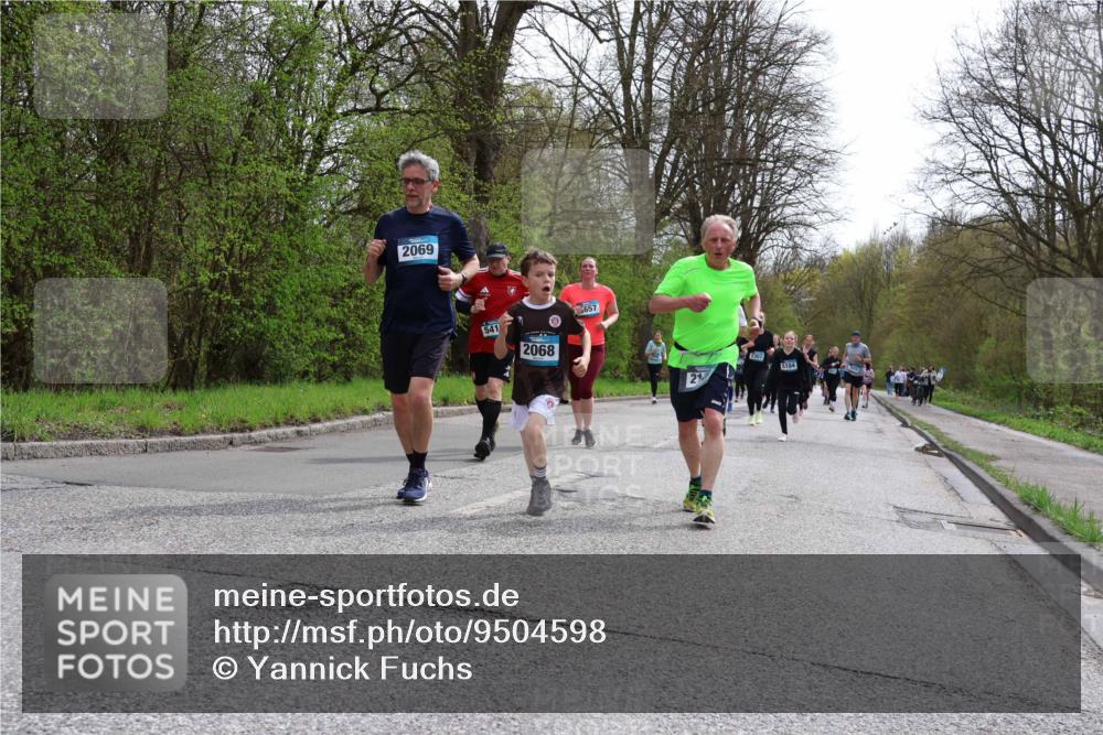 12.04.2026 - 45. Internationalen Wilhelmsburger Insellauf Yannick Fuchs http://msf.ph/oto/9504598 12.04.2026 12:53:42 Laufen 2069, 541, 2068, 657, 21, 2307, 5104 meine-sportfotos.de