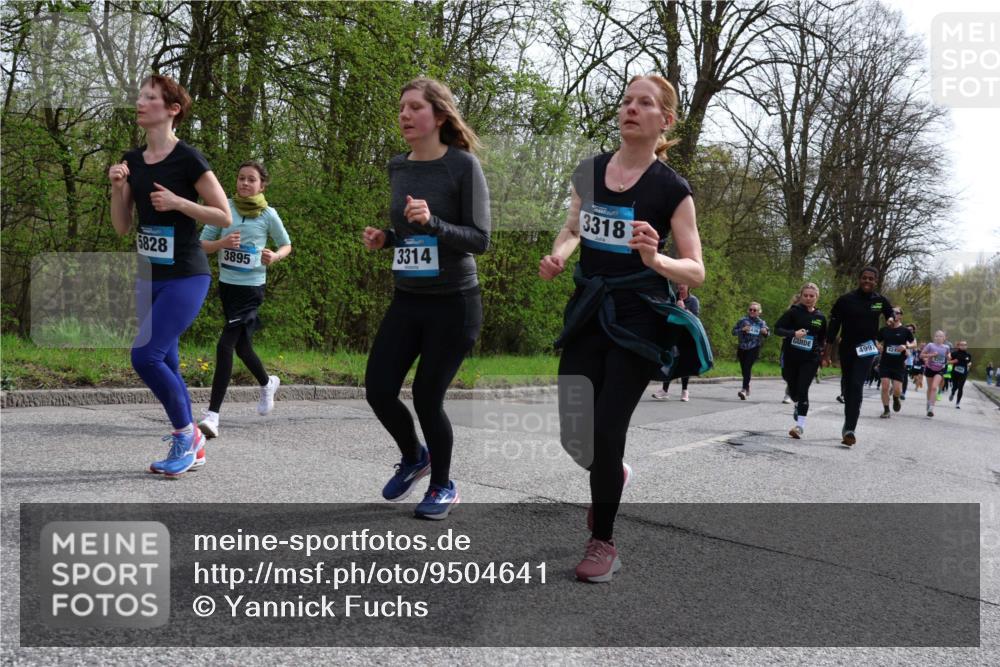 12.04.2026 - 45. Internationalen Wilhelmsburger Insellauf Yannick Fuchs http://msf.ph/oto/9504641 12.04.2026 12:53:50 Laufen 5828, 3895, 3314, 3318, 4997, 424, 281 meine-sportfotos.de